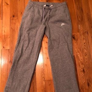 Nike Sweatpants